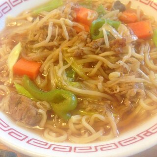 野菜たっぷり！しょうゆラーメン